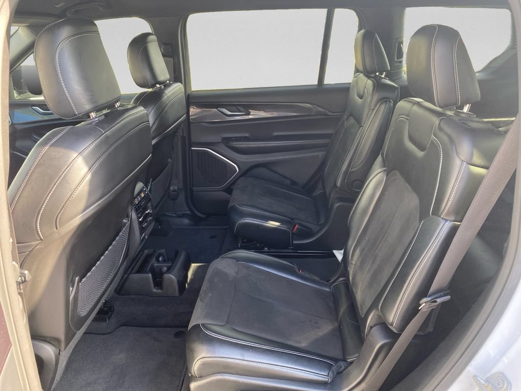 Used 2021 Jeep Grand Cherokee L Laredo RWD image 24