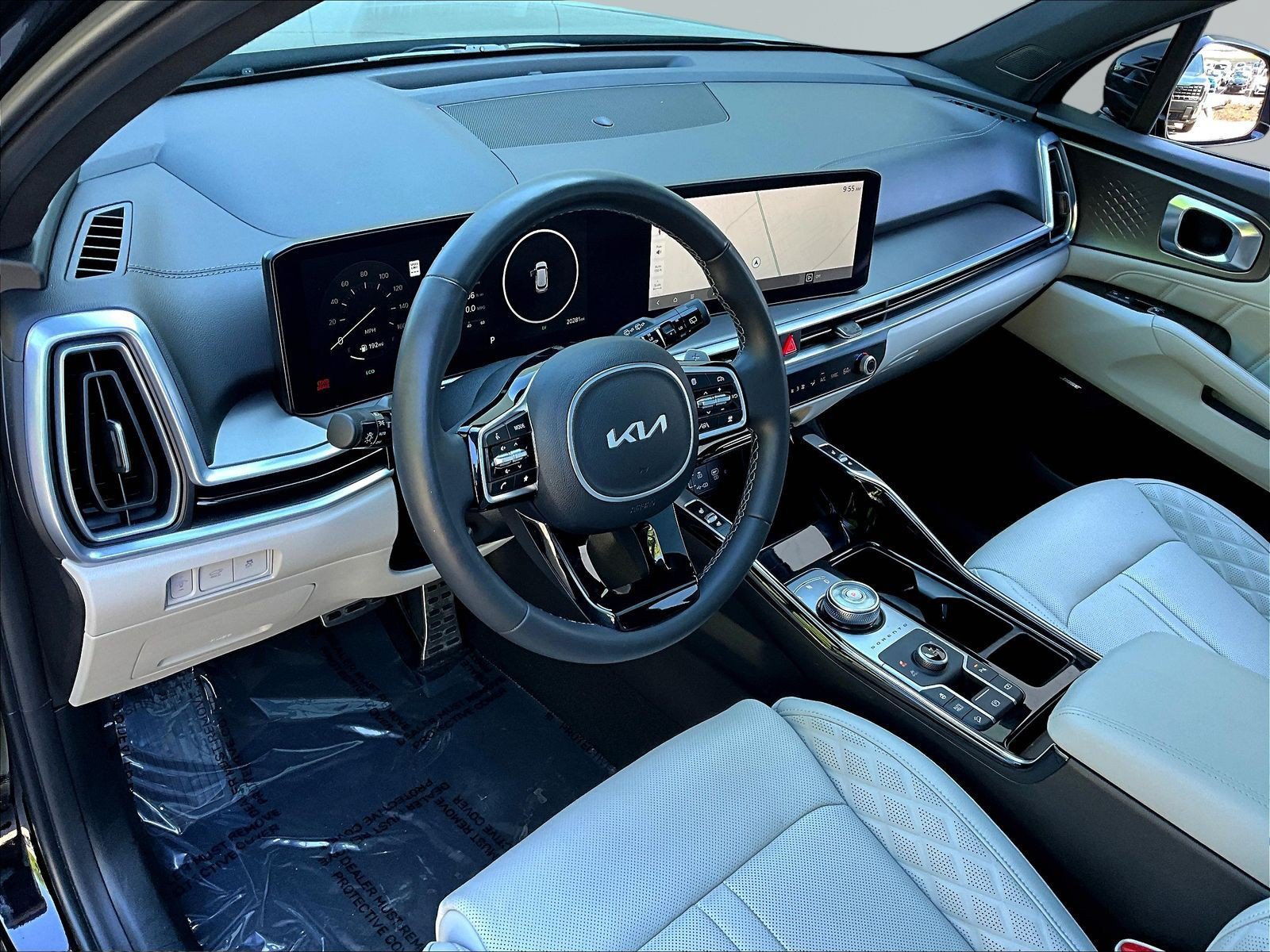 Certified 2025 Kia Sorento SX Prestige AWD/4WD image 17