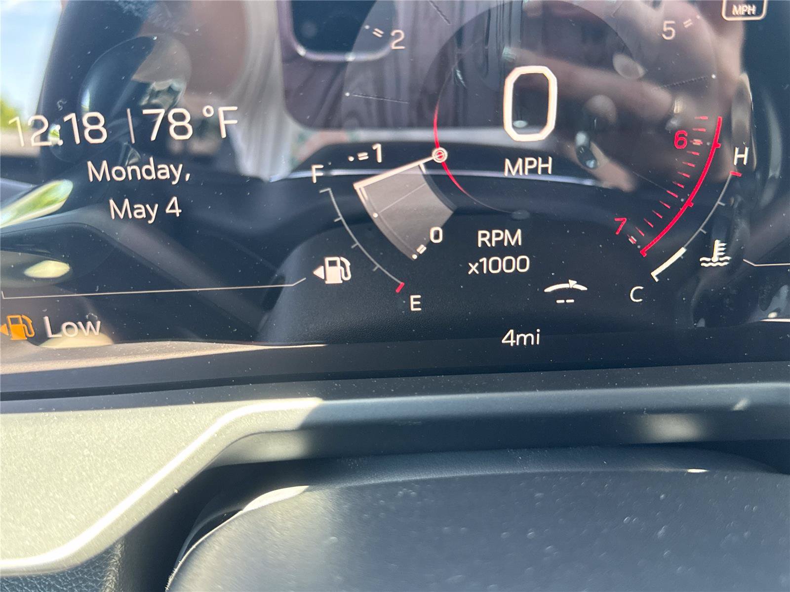 New 2026 GMC Acadia Elevation w/ Elevation Premium Package FWD image 39