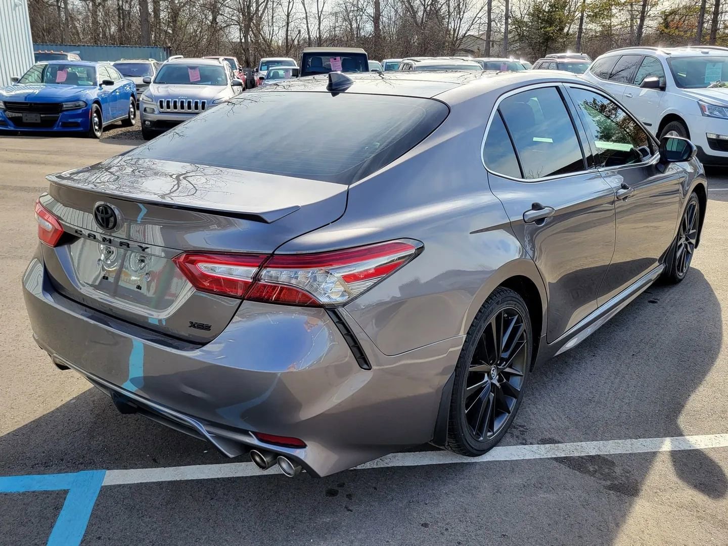 Used 2019 Toyota Camry XSE image 16