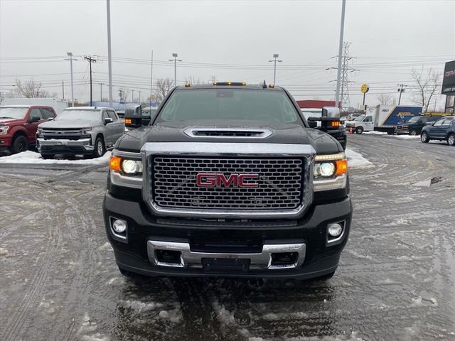 Used 2017 GMC Sierra 3500 Denali image 8