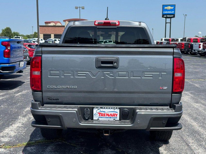 Used 2022 Chevrolet Colorado Z71 AWD/4WD image 4