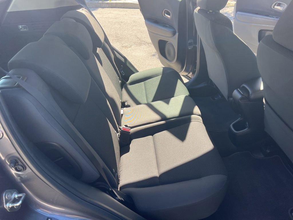 Used 2019 Honda HR-V LX image 27