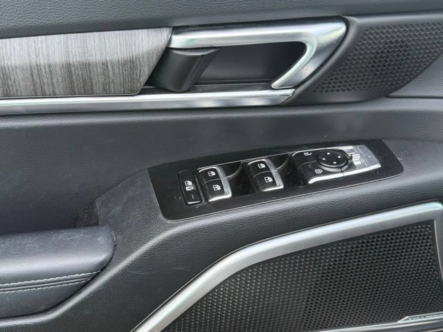 Used 2024 Kia Telluride EX w/ EX Captain's Chair Package AWD/4WD image 27