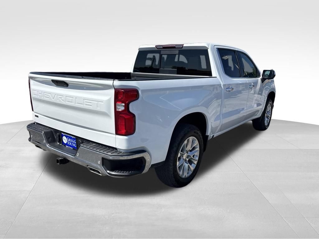 Used 2022 Chevrolet Silverado 1500 LTZ w/ LTZ Premium Package AWD/4WD image 7