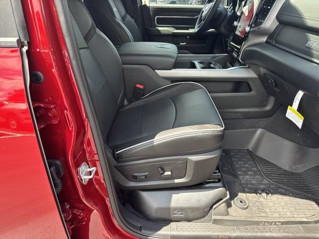 New 2026 RAM 3500 Laramie AWD/4WD image 13
