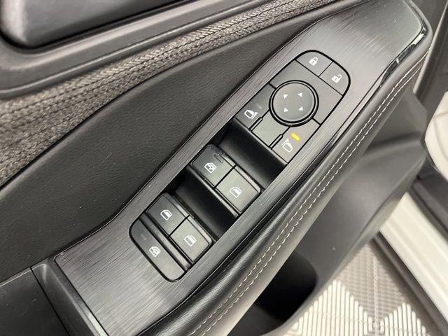 Used 2021 Nissan Rogue S image 32