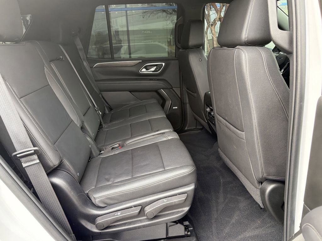 Used 2023 Chevrolet Tahoe Z71 w/ Luxury Package image 15