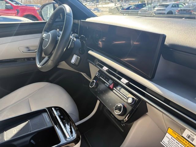 Used 2025 Hyundai Tucson Limited image 26