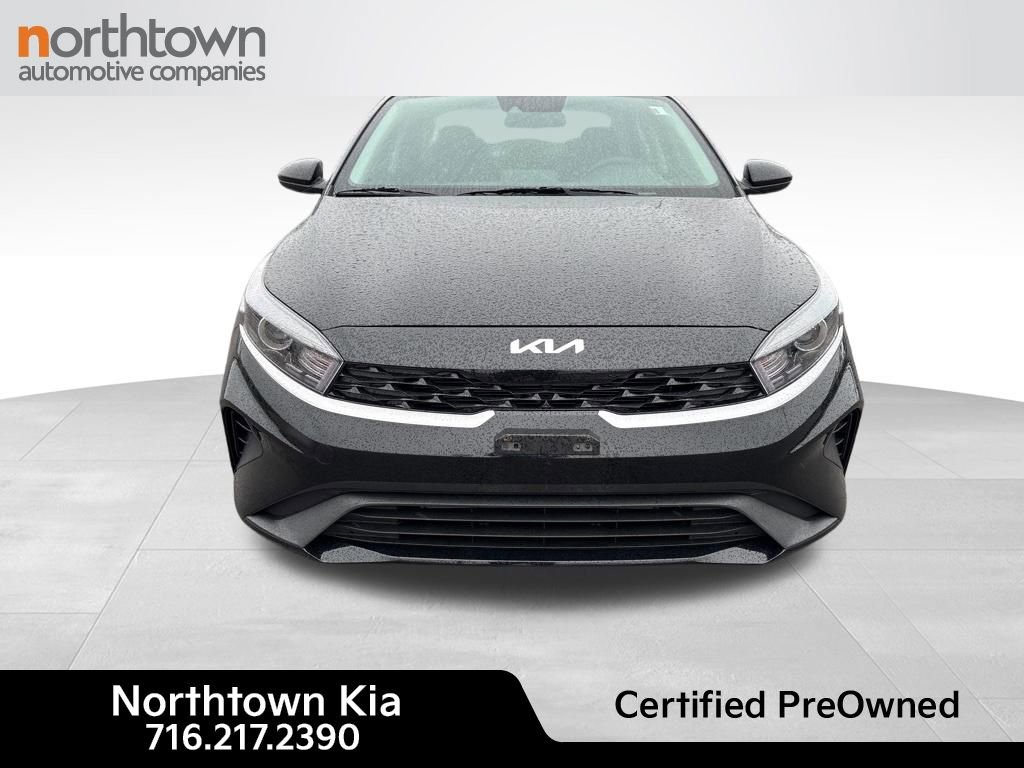 Certified 2023 Kia Forte LXS image 3