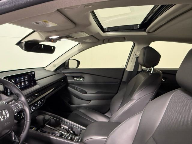 Used 2025 Honda Accord EX-L image 31