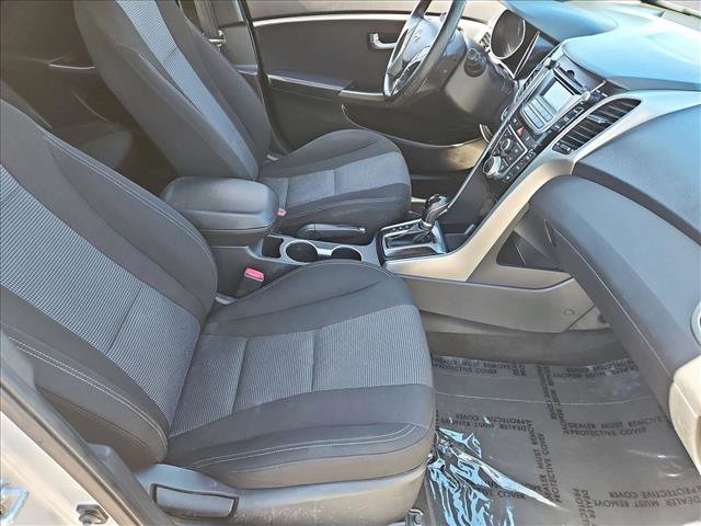 Used 2016 Hyundai Elantra GT w/ Option Group 02 image 25