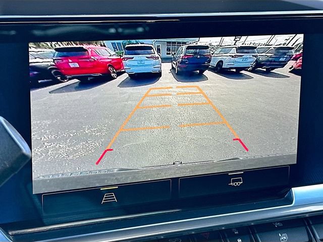 Used 2025 Chevrolet Silverado 1500 LT image 14