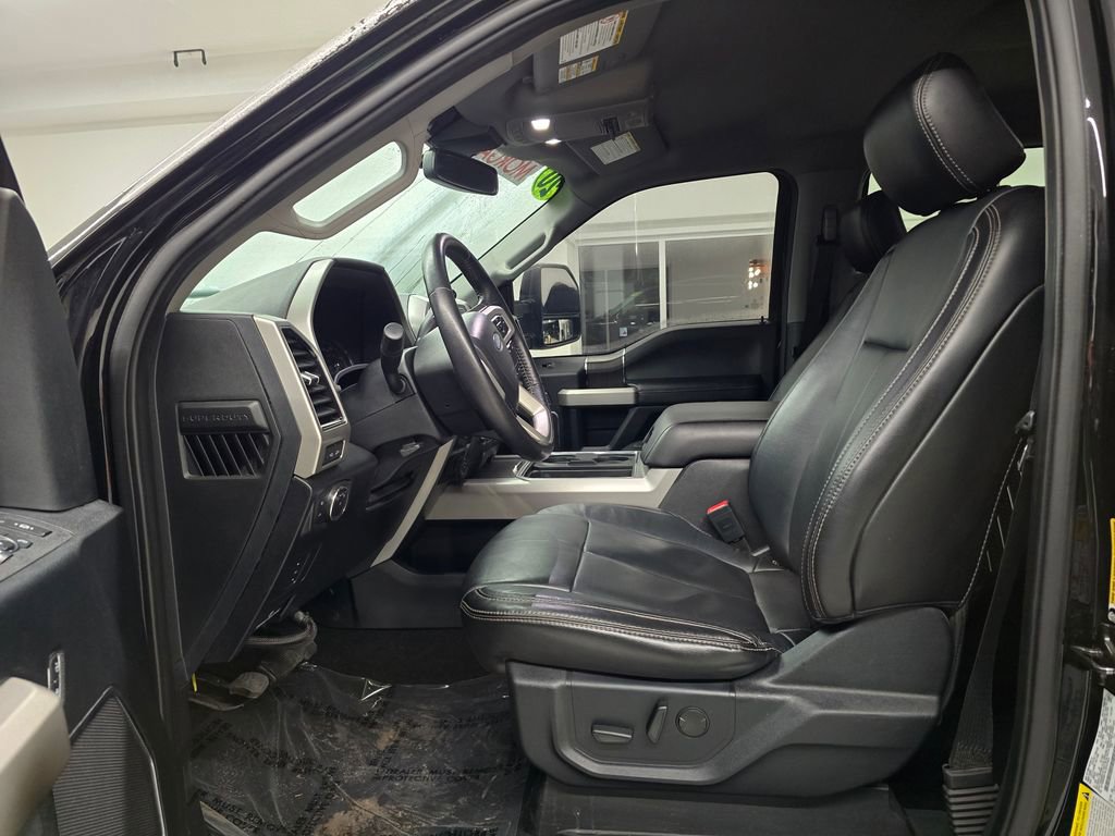 Used 2020 Ford F250 Lariat w/ FX4 Off-Road Package AWD/4WD image 22