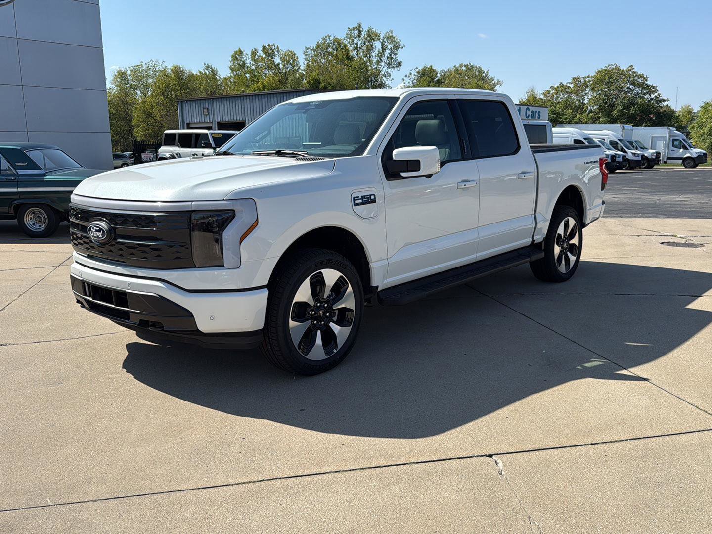 New 2025 Ford F150 Lightning Platinum