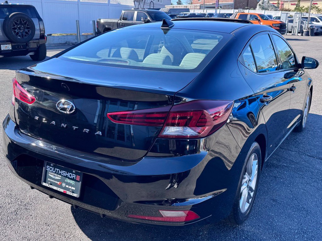 Used 2019 Hyundai Elantra Value Edition FWD image 7