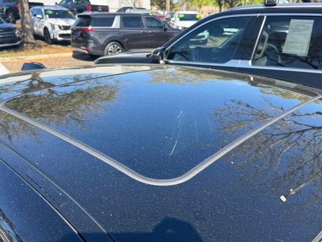 Used 2023 BMW 330i 330i w/ Convenience Package image 8