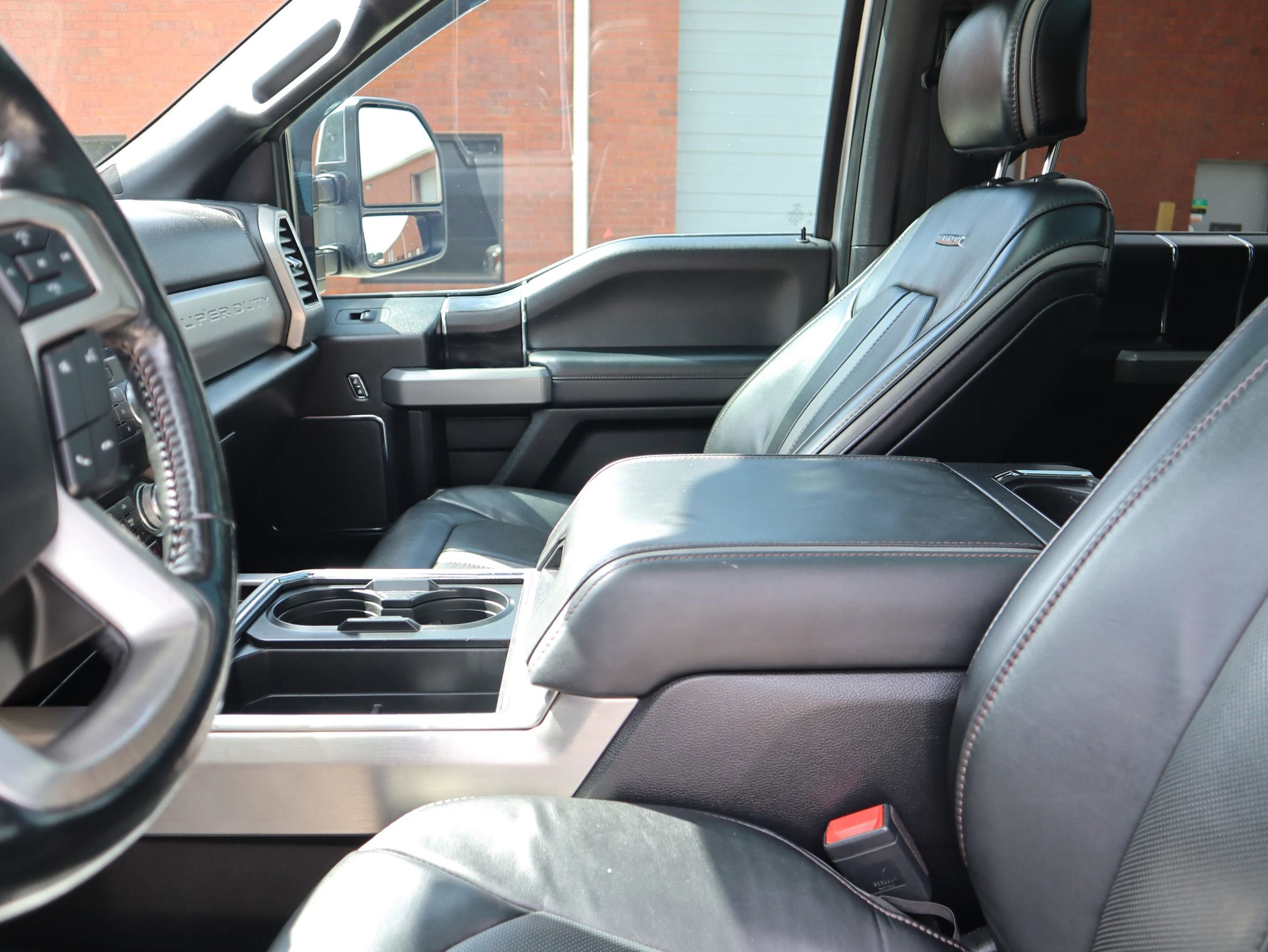 Used 2019 Ford F450 Platinum image 26