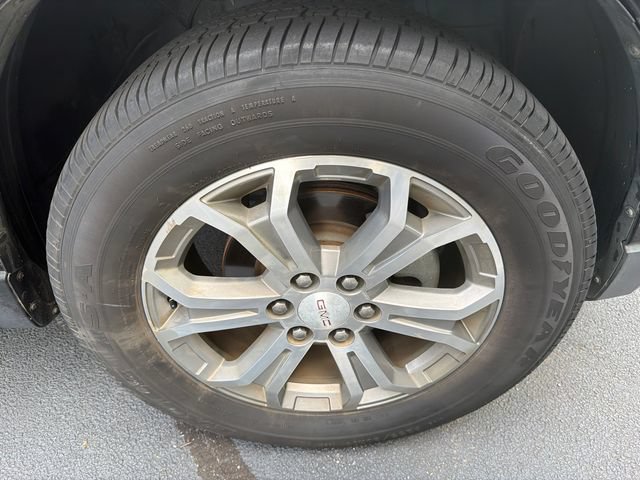 Used 2016 GMC Acadia SLT FWD image 12
