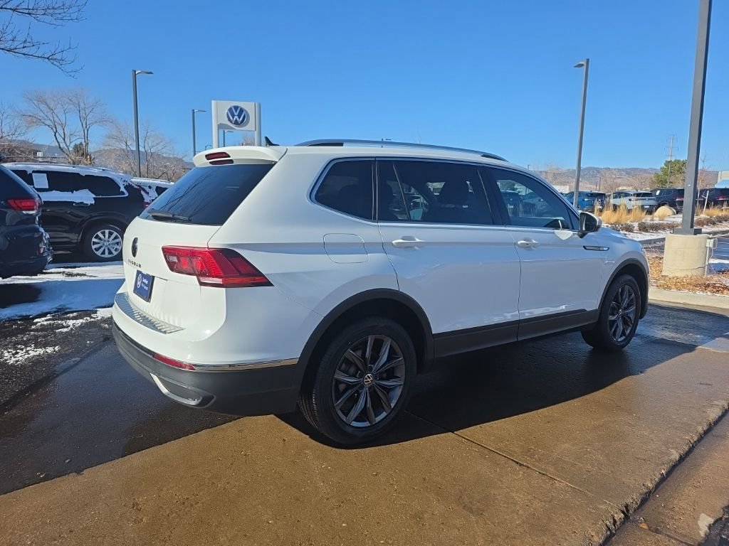 Certified 2022 Volkswagen Tiguan SE w/ Panoramic Sunroof Package image 6