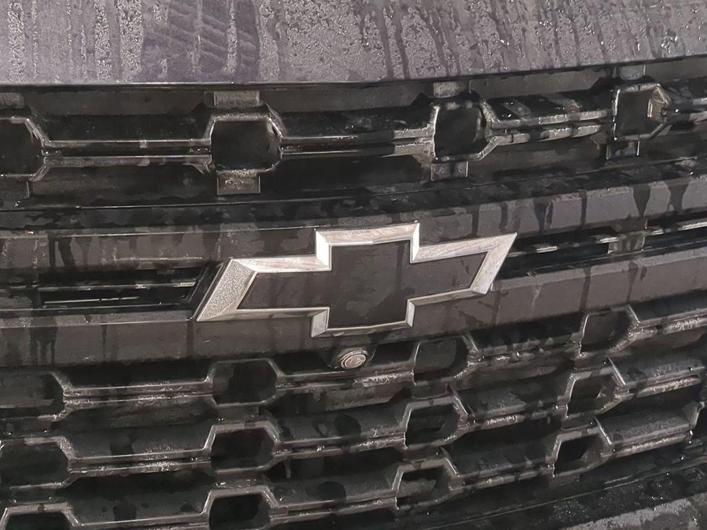 Used 2023 Chevrolet Tahoe Z71 w/ Luxury Package image 23