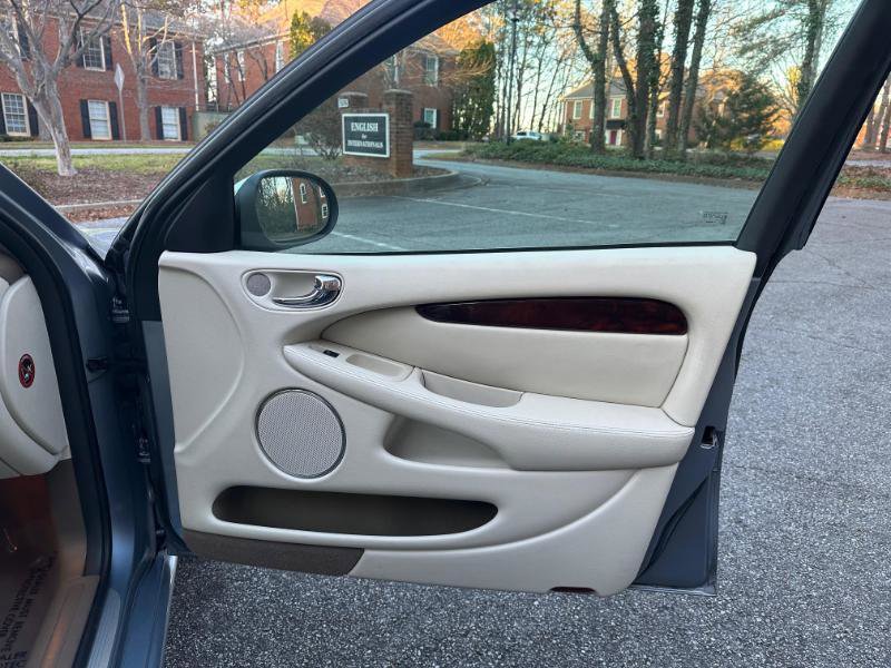 Used 2007 Jaguar X-TYPE 3.0 image 35