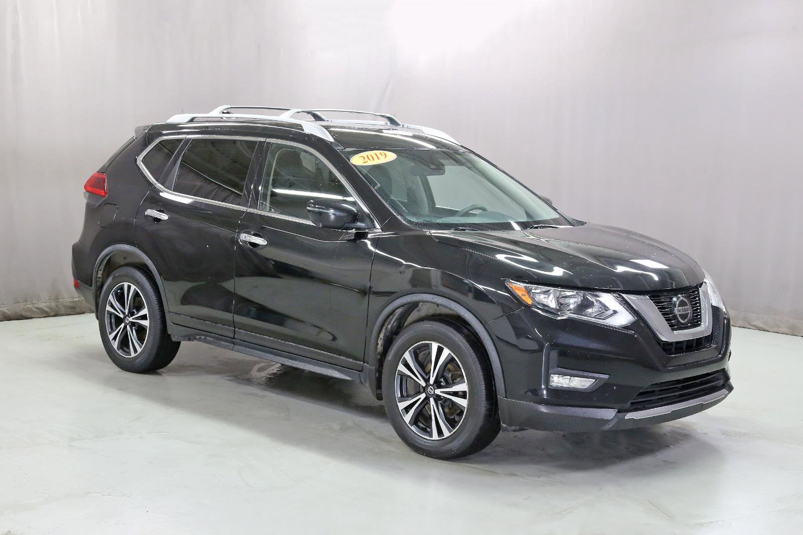 Used 2019 Nissan Rogue SV w/ Premium Package