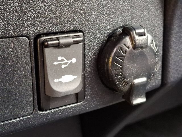 Used 2016 Toyota RAV4 XLE AWD/4WD image 24