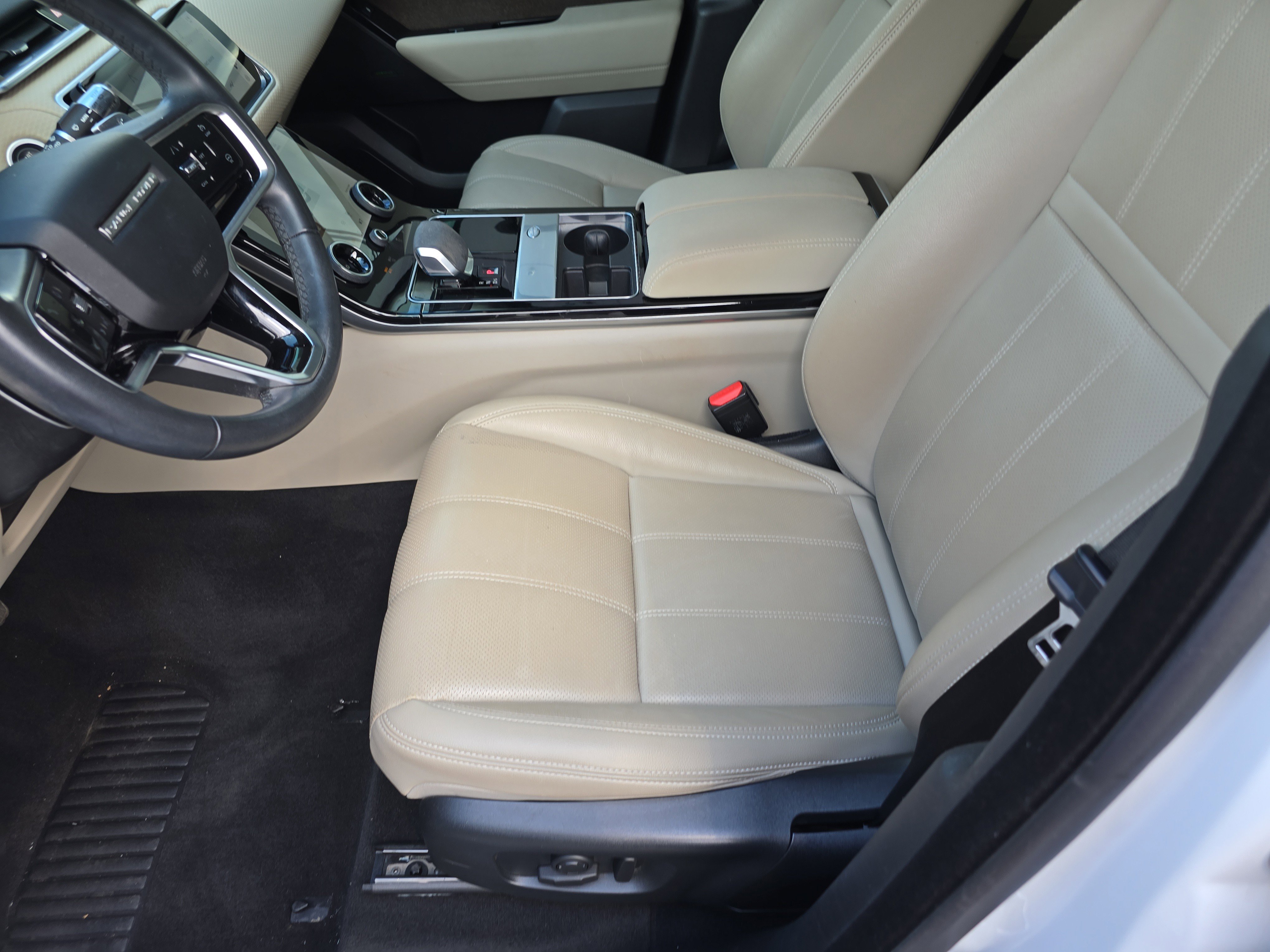 Used 2022 Land Rover Range Rover Velar S image 22