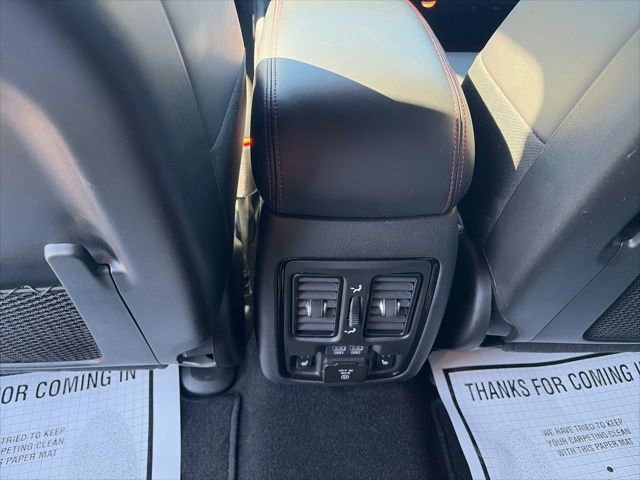 Used 2024 Dodge Durango GT image 13