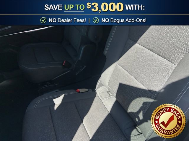 Used 2024 Chevrolet Traverse LT FWD image 21