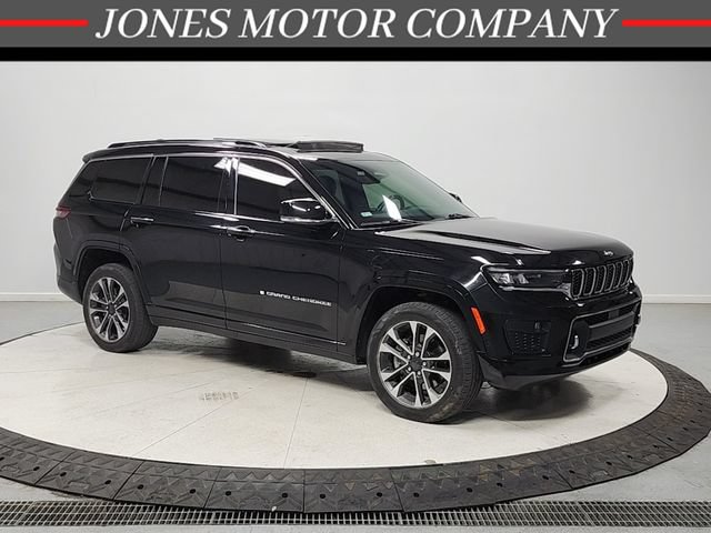 Used 2021 Jeep Grand Cherokee L Overland w/ Luxury Tech Group IV AWD/4WD image 1