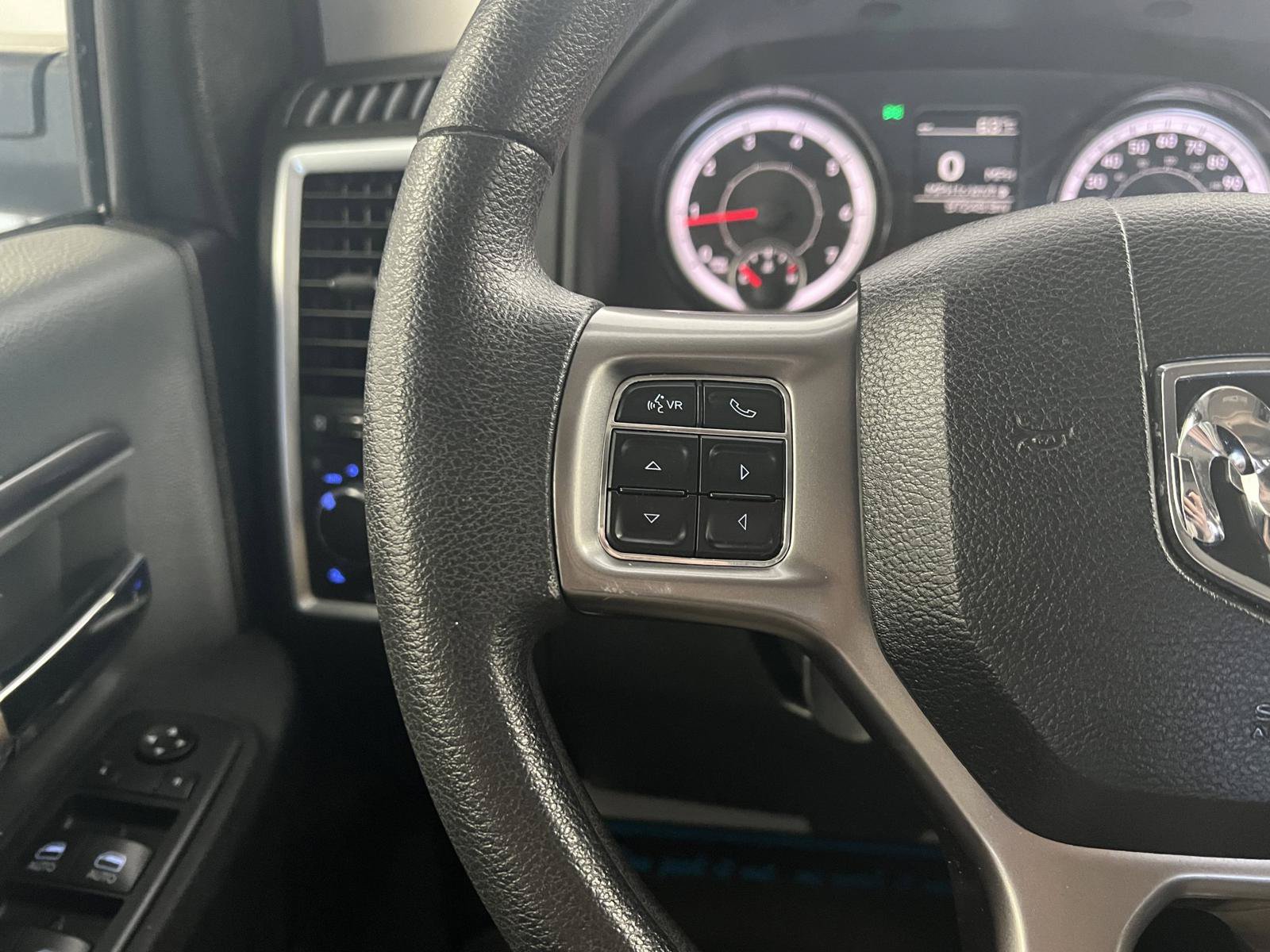 Used 2021 RAM 1500 Classic SLT RWD image 22