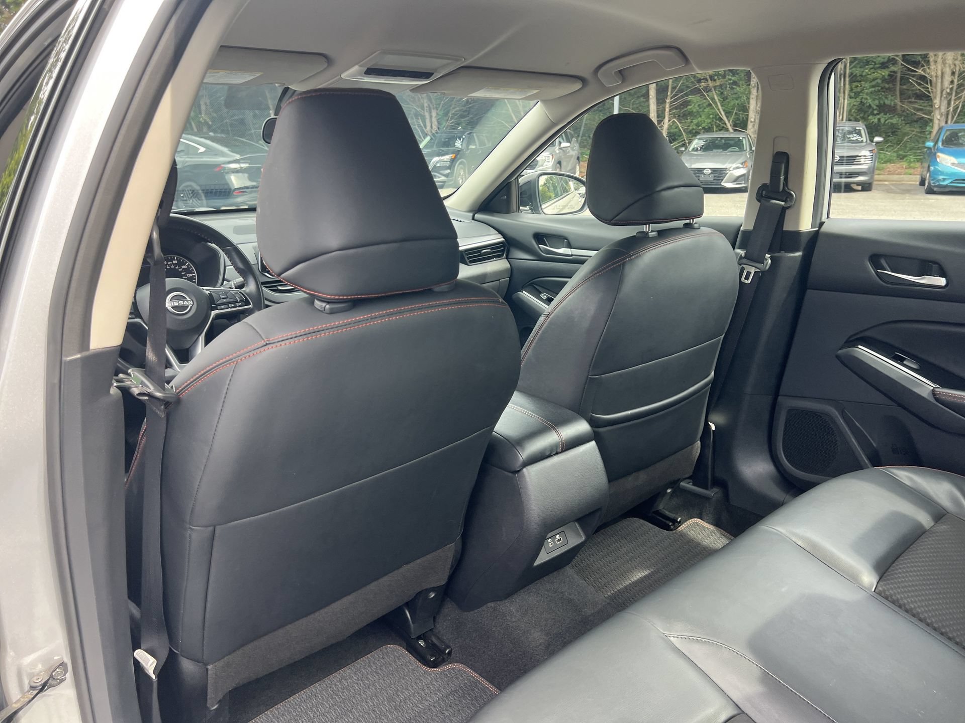 Used 2024 Nissan Altima 2.5 SR FWD image 18