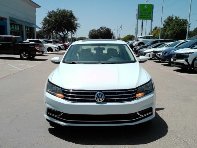 Used 2019 Volkswagen Passat 2.0T Wolfsburg w/ Wheels & Sunroof Package FWD image 3