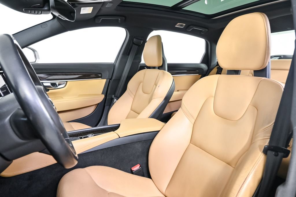 Used 2018 Volvo S90 T5 Momentum w/ Convenience Package image 6