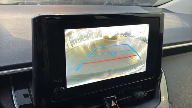 Used 2024 Toyota Corolla LE image 20