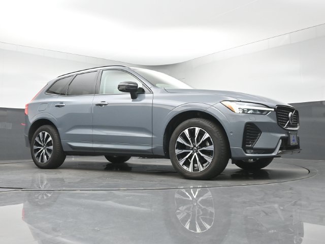 Used 2024 Volvo XC60 B5 Plus w/ Climate Package AWD/4WD image 10