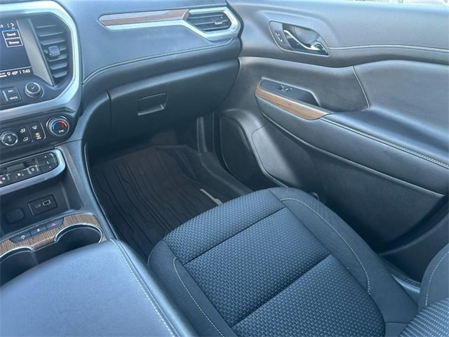 Certified 2023 GMC Acadia SLE w/ Driver Convenience Package image 16