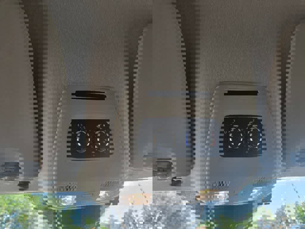 Used 2024 Ford Transit 350 XLT image 15