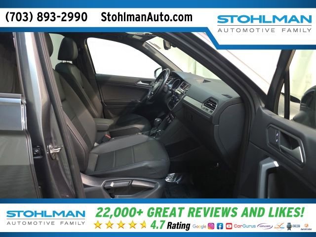 Used 2020 Volkswagen Tiguan SE R-Line image 34