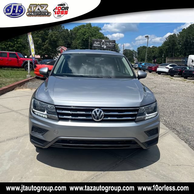 Used 2019 Volkswagen Tiguan S w/ Driver Assistance Package FWD image 2