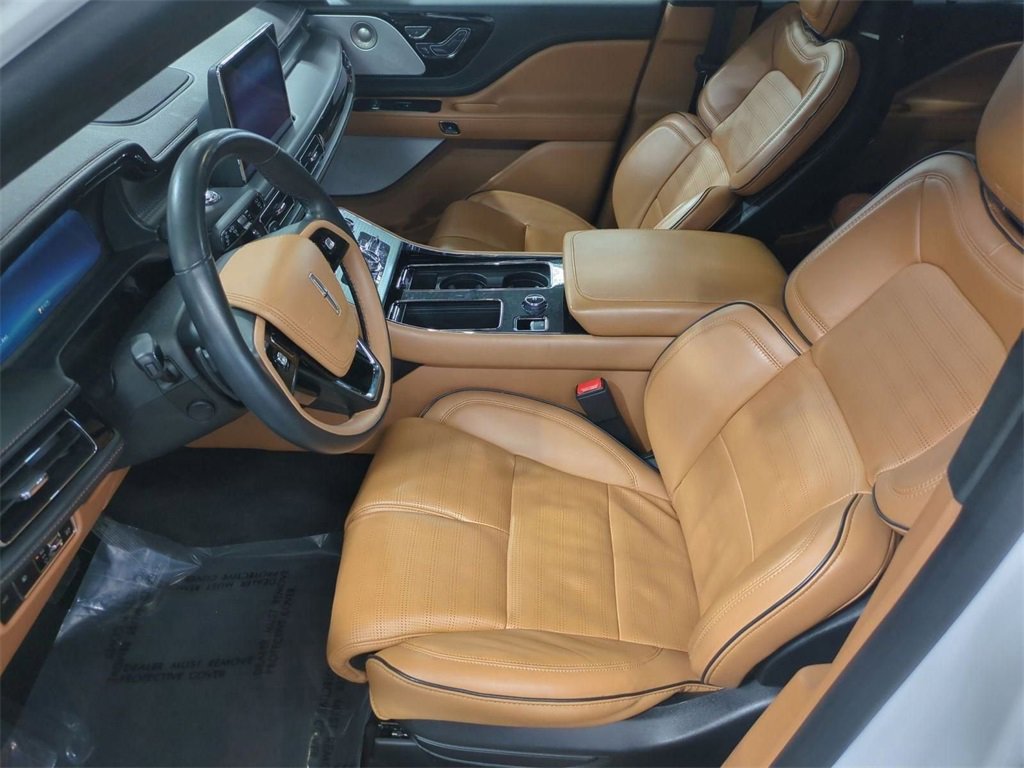 Certified 2023 Lincoln Aviator Black Label w/ Dynamic Handling Package image 12