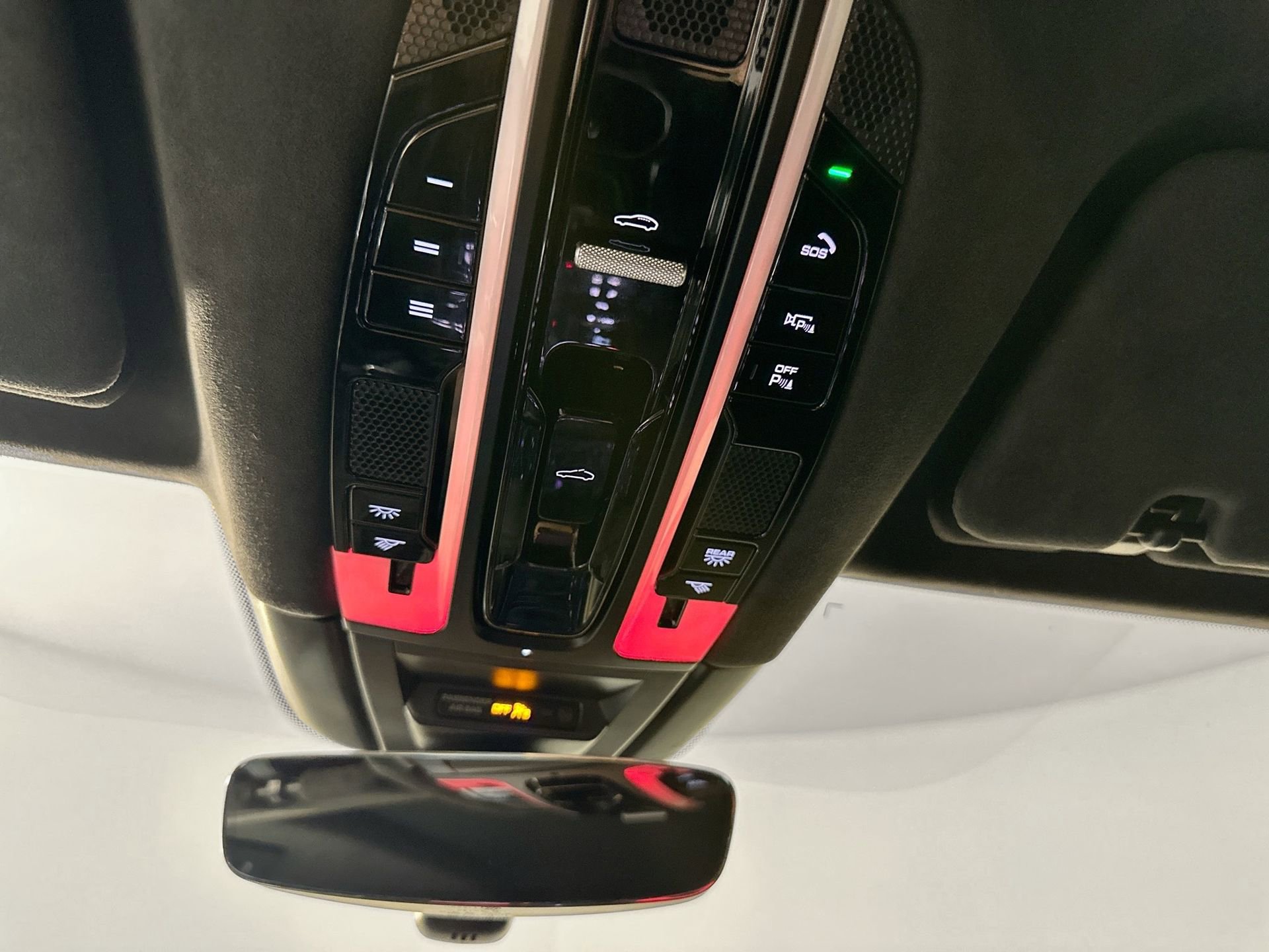 Certified 2023 Porsche Cayenne Turbo S image 25