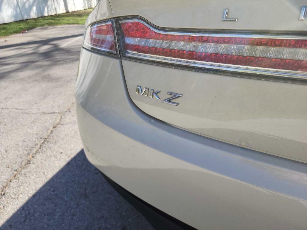 Used 2015 Lincoln MKZ AWD w/ Equipment Group 102A Reserve image 8
