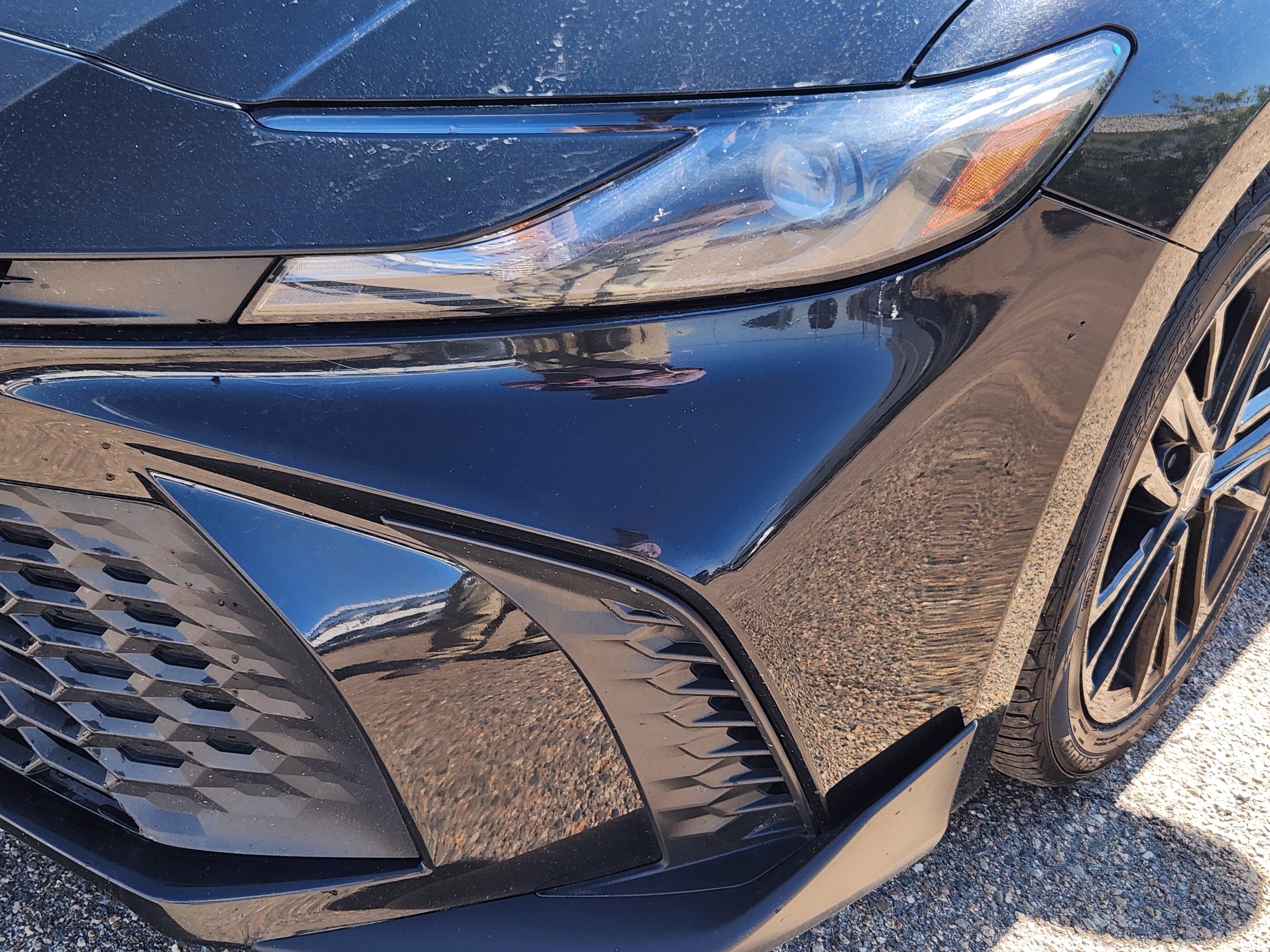 Used 2025 Toyota Camry SE FWD image 5