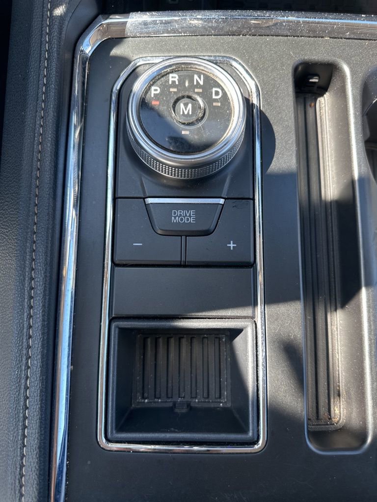 Used 2024 Ford Expedition XLT image 23