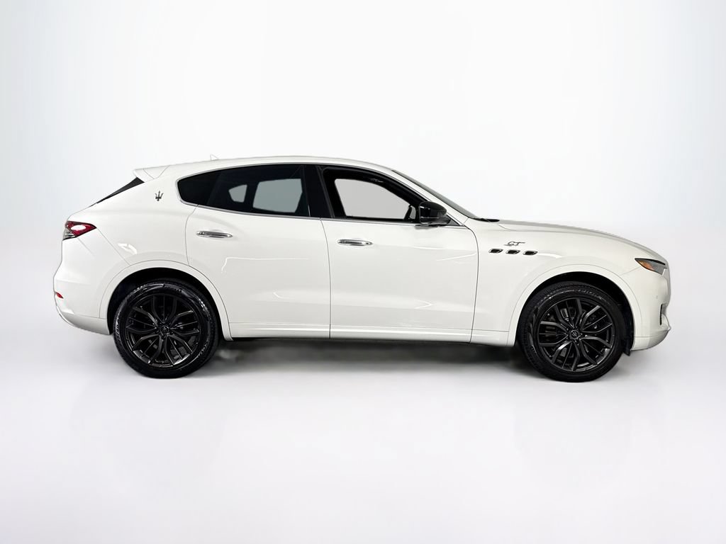 Used 2024 Maserati Levante GT Ultima AWD/4WD image 6