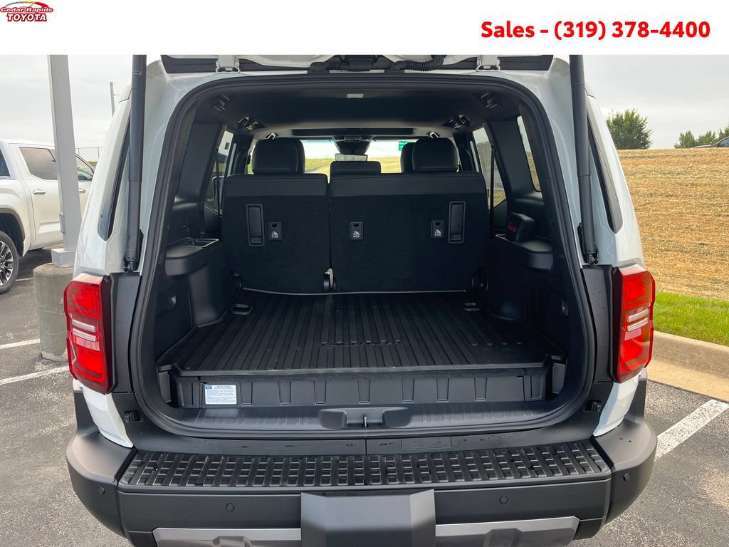 New 2027 Toyota Land Cruiser AWD/4WD image 9
