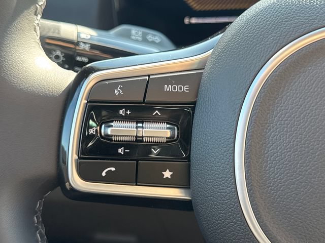 Certified 2026 Kia Carnival EX FWD image 25